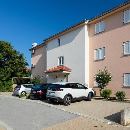 Apartments Crnekovic IV Baška Exterior foto