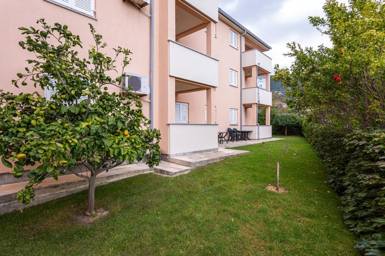 Apartments Crnekovic IV Baška Exterior foto