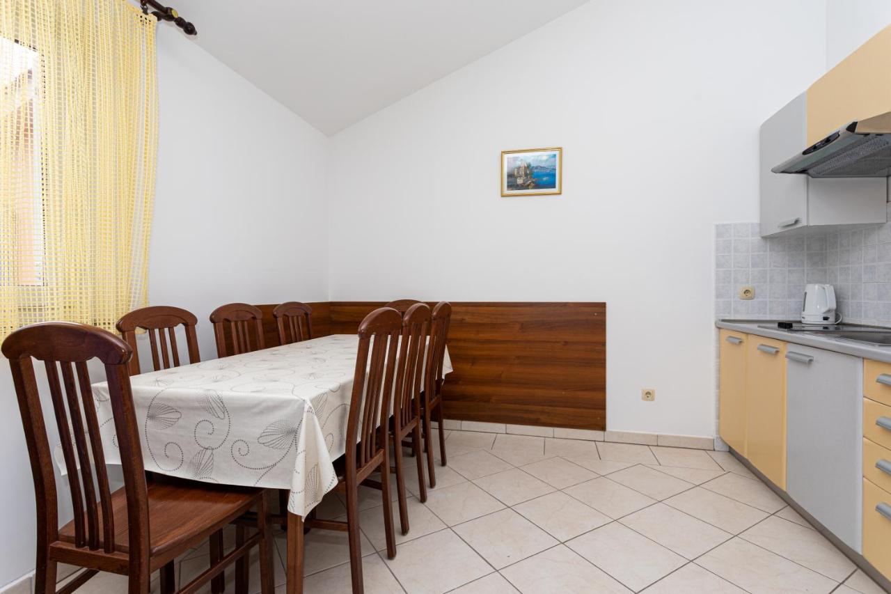 Apartments Crnekovic IV Baška Exterior foto